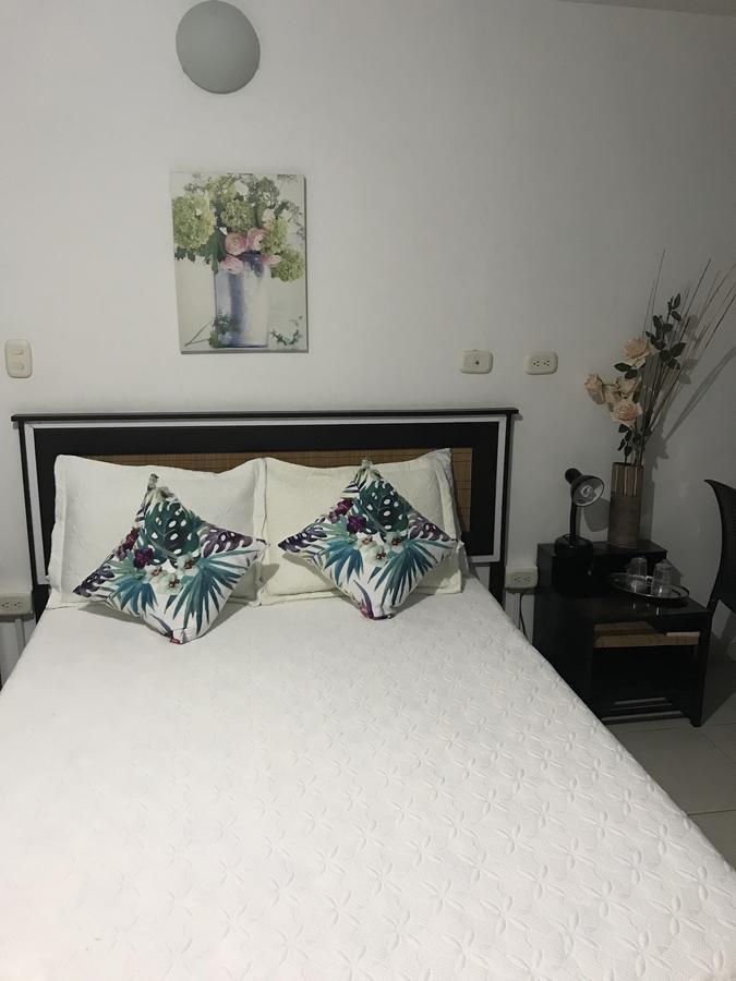 Hotel Meson De Las Flores Armenia  Zewnętrze zdjęcie