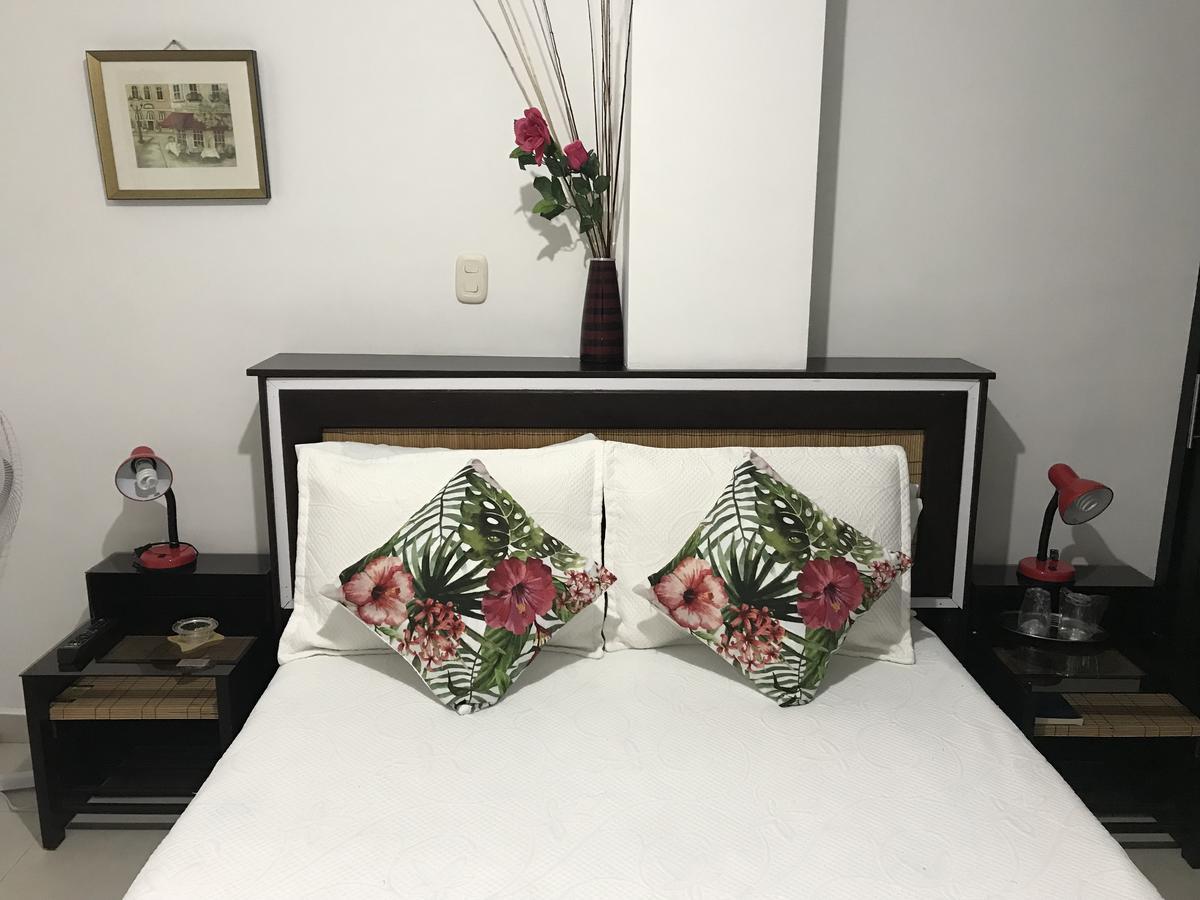Hotel Meson De Las Flores Armenia  Zewnętrze zdjęcie